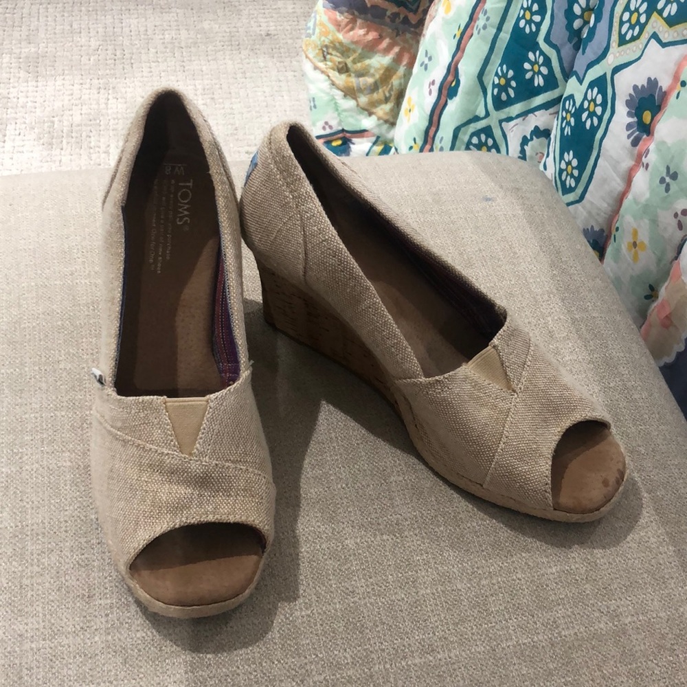 Toms Wedges